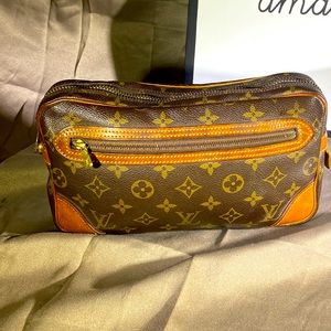 Louis Vuitton clutch